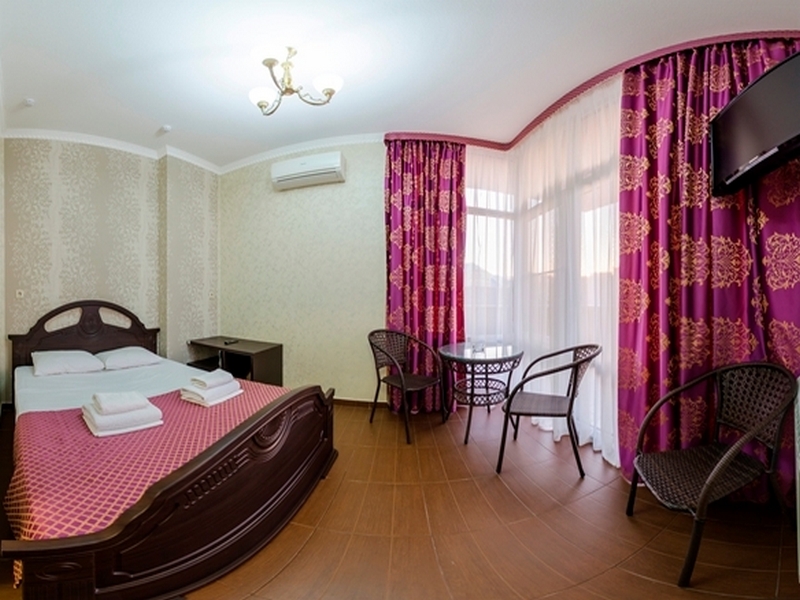 "Dolce Vita" (Дольче Вита) отель в Витязево