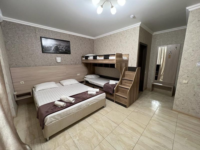 "Комфорт" гостиница в Витязево