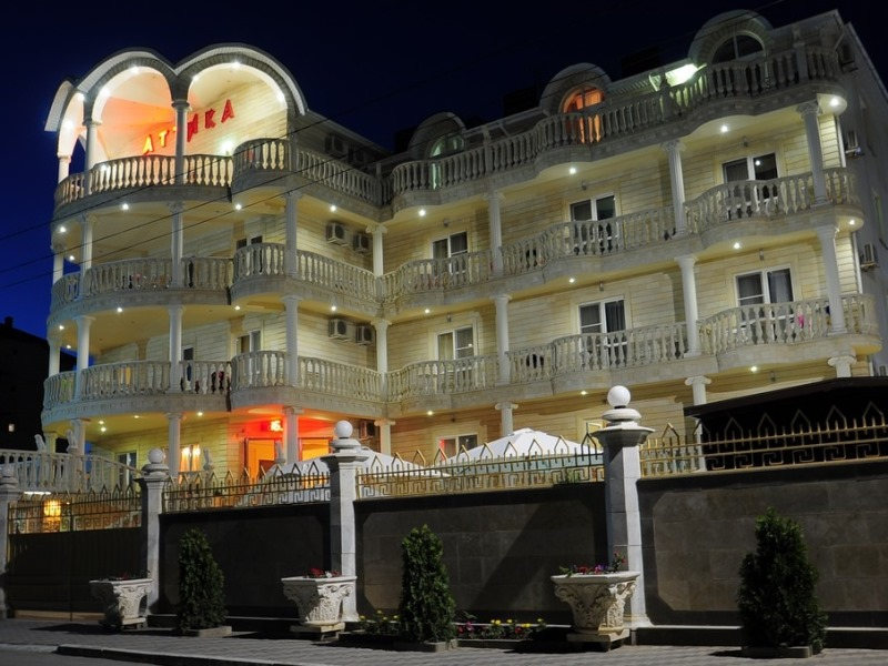 "Аттика" отель в Витязево