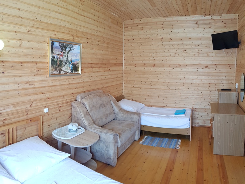 "Усадьба Владимира" мини-гостиница в Витязево